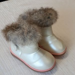 Girls Fur Boots